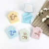 N3126 Exquisite Clothing mirror Comb Set from Yiwu, 2 yuan, 2 yuan Application Scenario